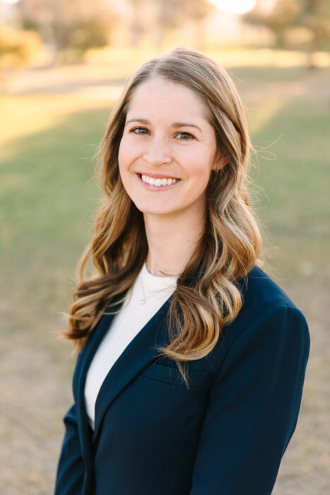 Dr. Keri Abbott
